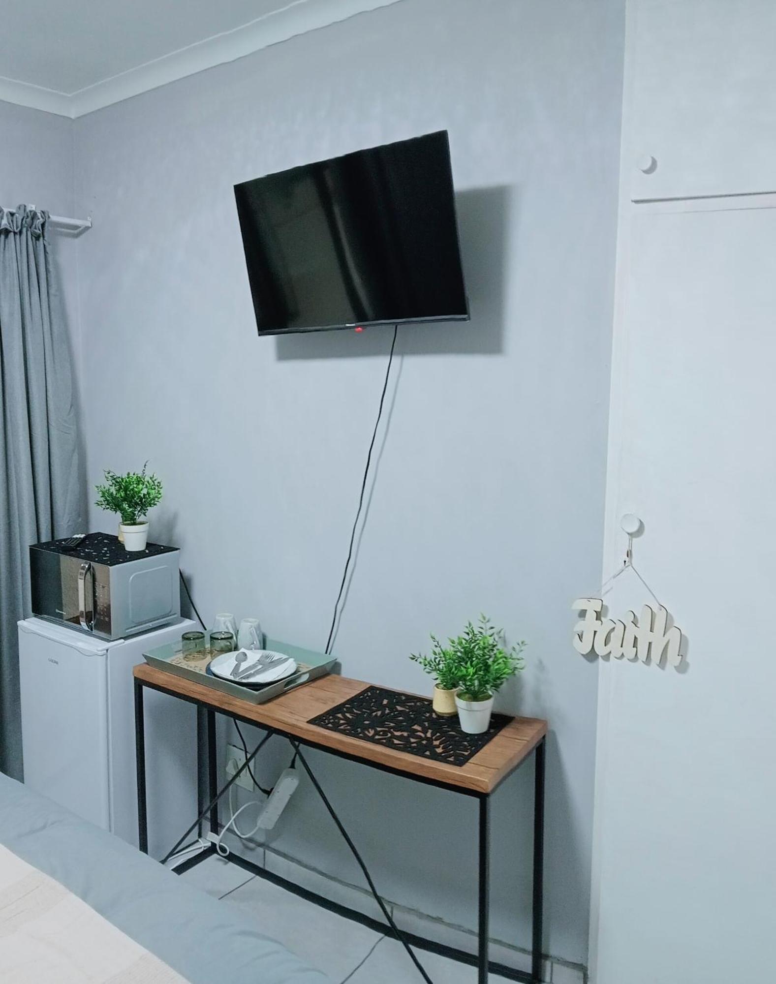 Be Our Guest Near Or Tambo International Airport Apartment Boksburg Exterior photo